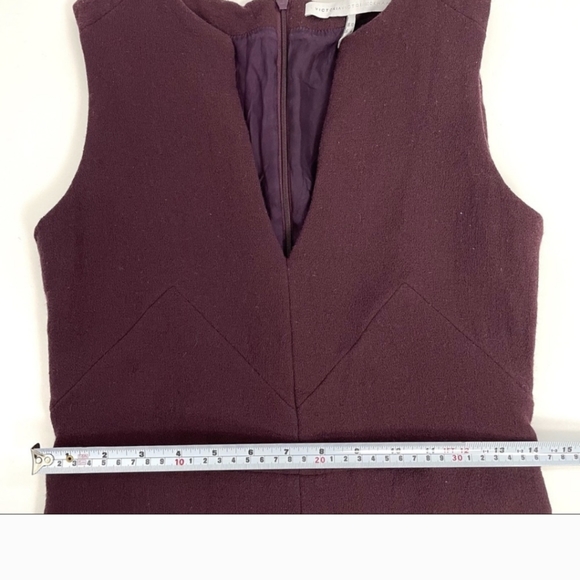 Victoria Beckham 100% wool v neck sleeveless maroon midi dress - Picture 7 of 11
